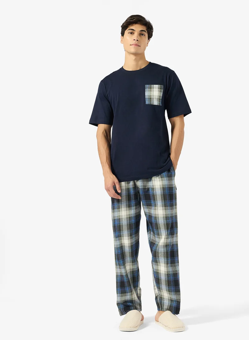 Seventy Five  Regular fit tee and Pant set for Men | Best Price UAE